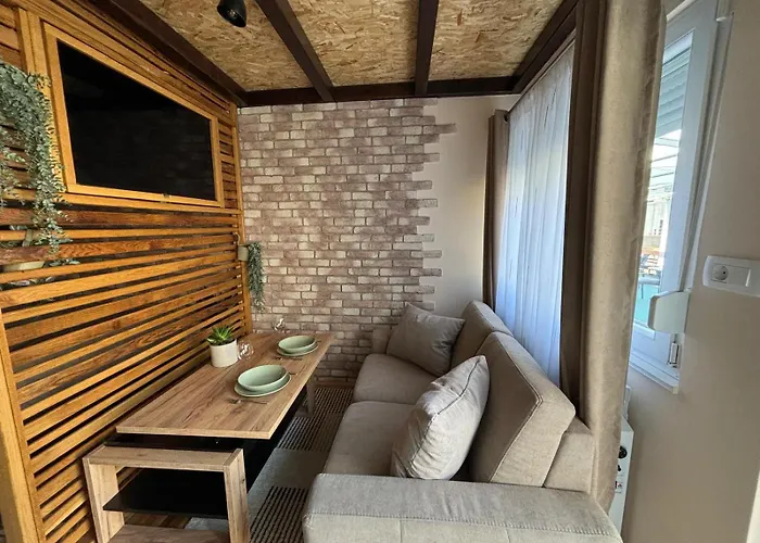 Studio Apartman Tiago